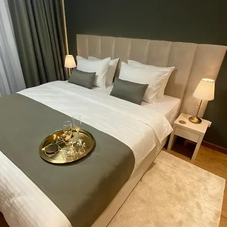 Apartment Bw Sky View Waterfront Belgrad