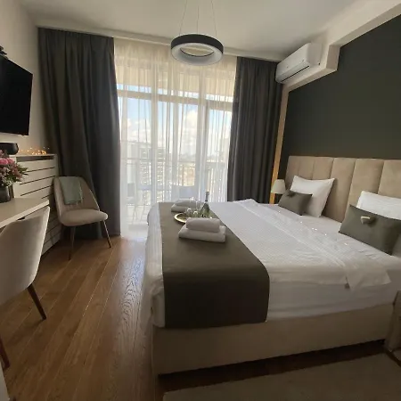 Bw Sky View Waterfront *