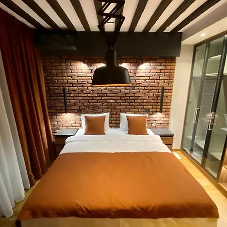 Bw Sky View Waterfront Apartment